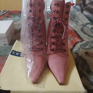 Women dress boots